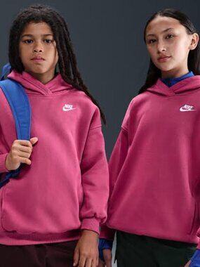 NEW Nike Sportswear Club Fleece Fuchsia Hoodie with side slit connecting pockets